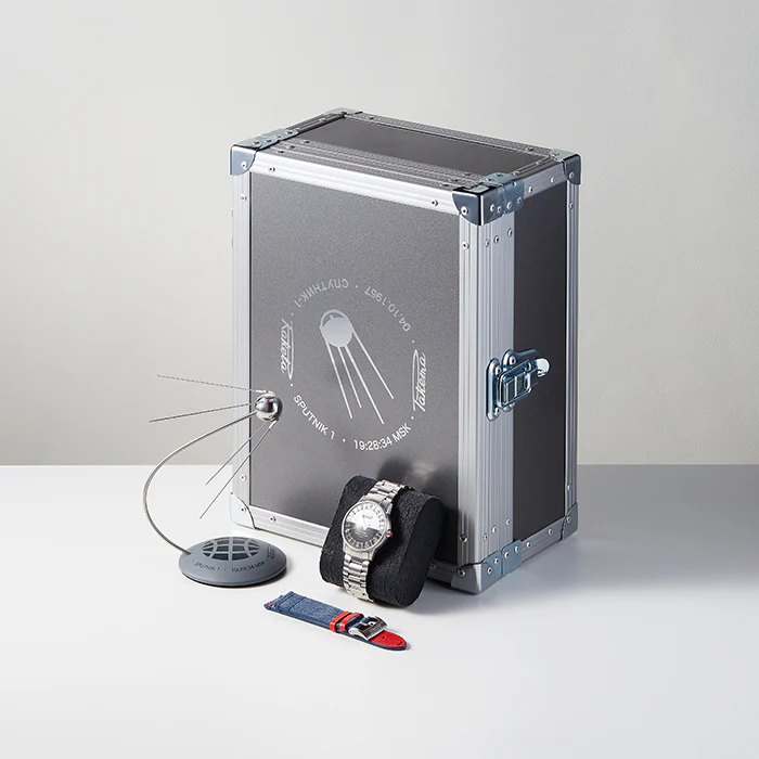 SPUTNIK-1 WITH GIFT BOX - Image 3